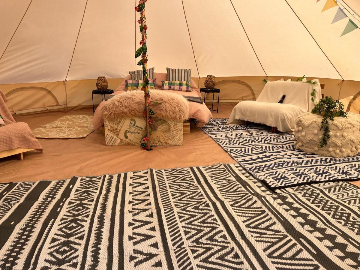 Country View Camping Bratton Kültér fotó