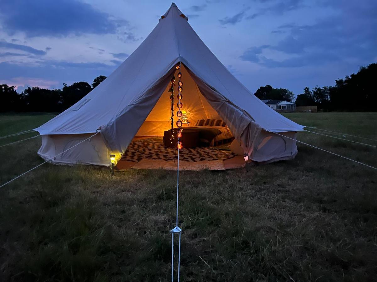 Country View Camping Bratton Kültér fotó